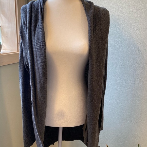 Leith Cowl Gray Cardigan size XS - Picture 2 of 8